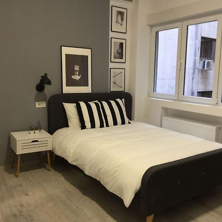 Luxury 2Bdrm Apt Бухарест Экстерьер фото